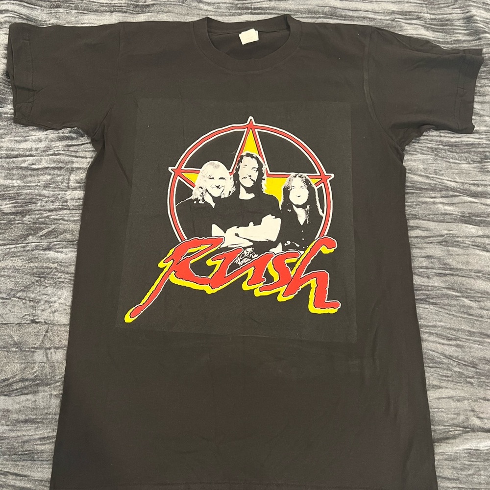 Men’s Rush Graphic Tee